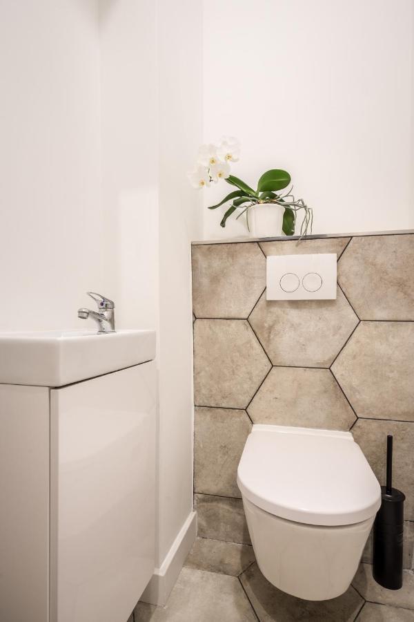 Bpr Kyanit Design Apartments With A/C Budapeşte Dış mekan fotoğraf